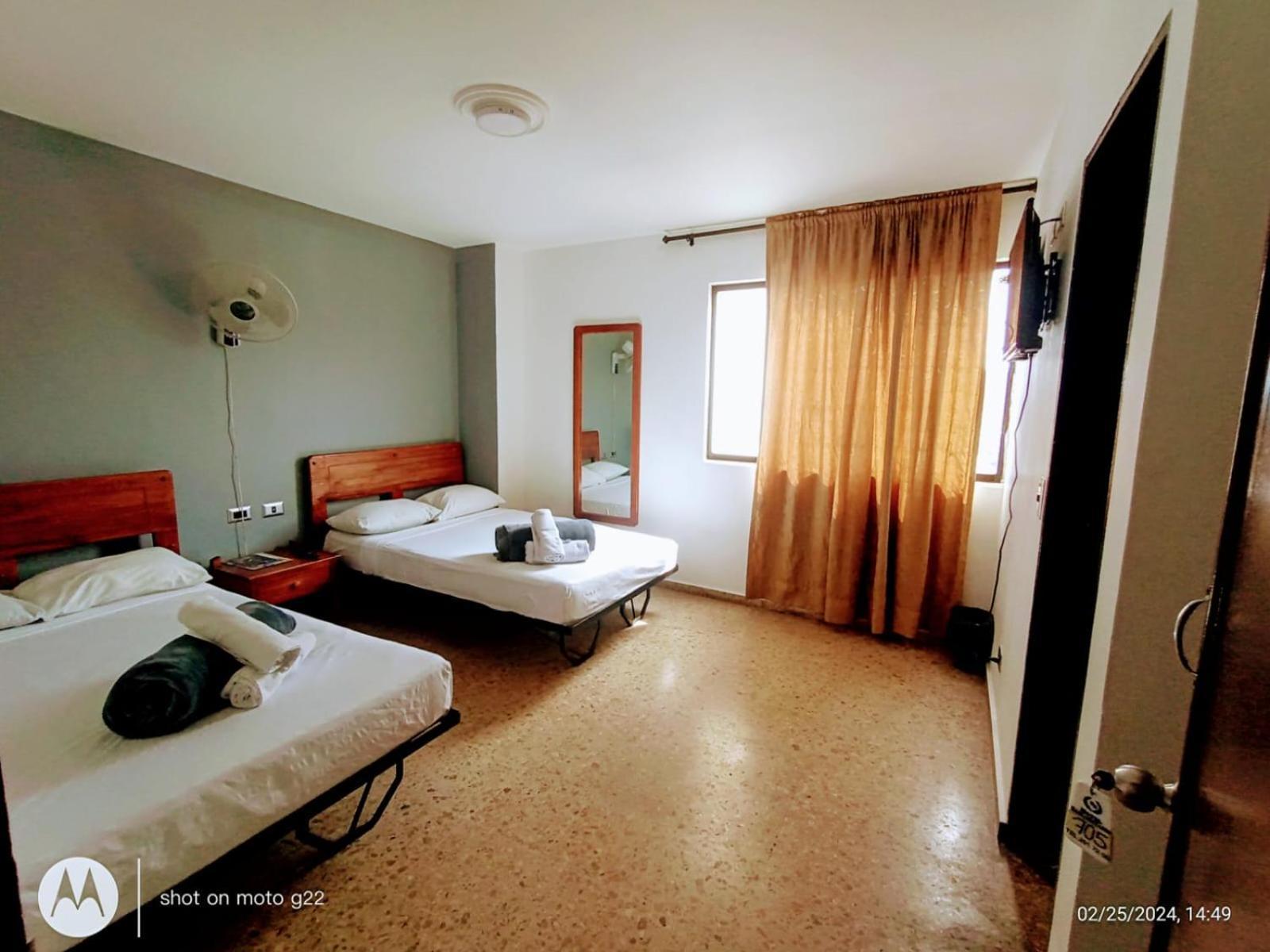 Hotel Medellin Kapital Luaran gambar
