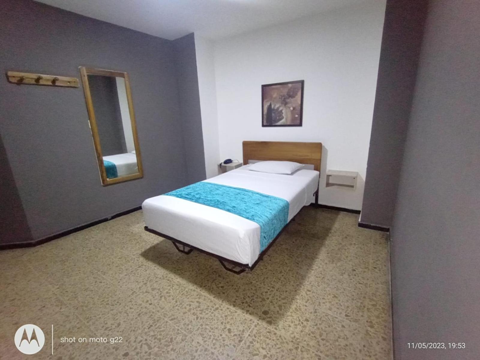 Hotel Medellin Kapital Luaran gambar